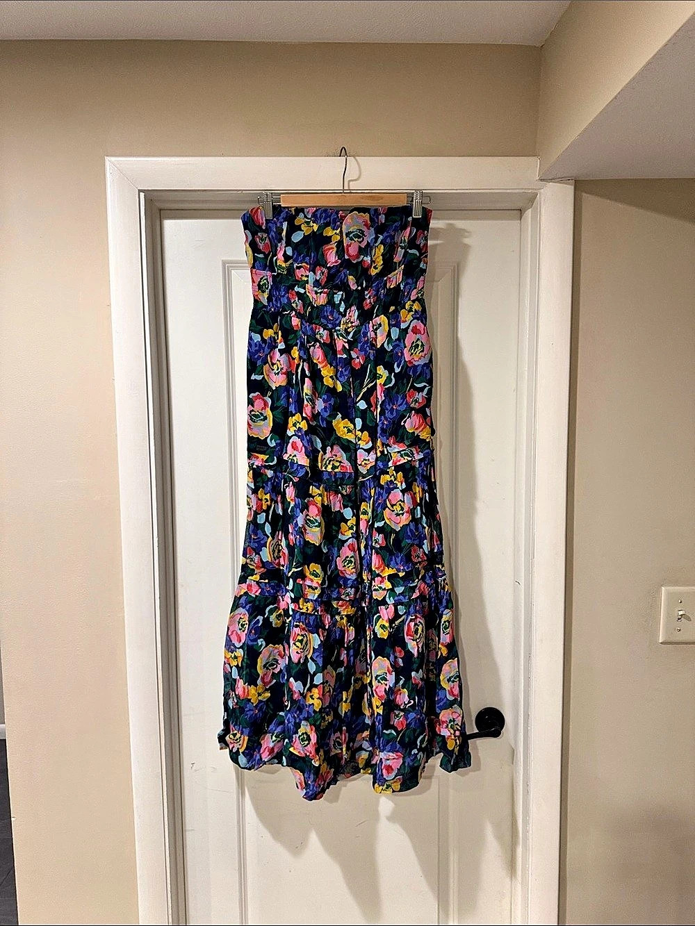 Anthropologie Somerset Strapless Maxi Dress Floral Maxi Dress Blue & Multicolor